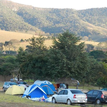Отель Camping Do Noel - Chales Сан-Томе-дас-Летрас Экстерьер фото