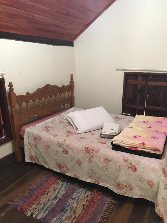 Отель Camping Do Noel - Chales Сан-Томе-дас-Летрас Экстерьер фото